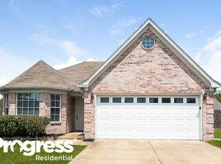 5909 Carrel Cv, Southaven, MS 38671