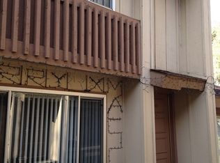 2672 Phipps Ave APT B, Simi Valley, CA 93065