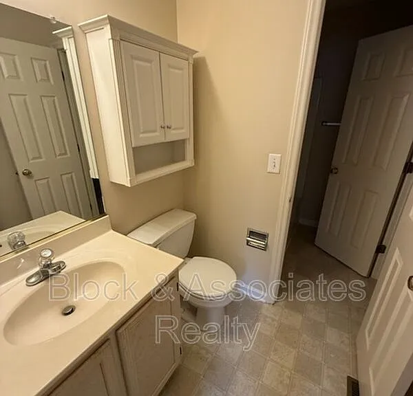 1818 Saddlewood Ct #A — Photo 5