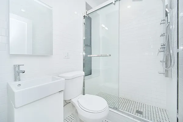 Rented by The Agency | media 5