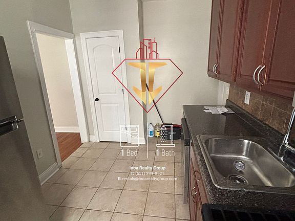 3rd image of 272 Monticello Ave APT 3