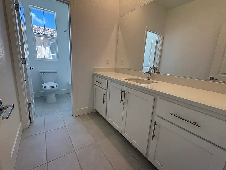 7966 Lamplight Dr — Photo 18
