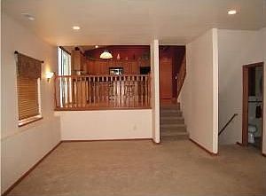 4th image of 3655 Glantz Dr