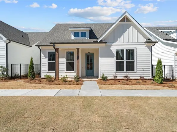 517 Godfrey Dr, Cumming, GA 30040