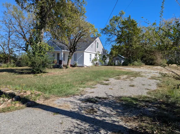 627 6th Ave N, Lewisburg, TN 37091