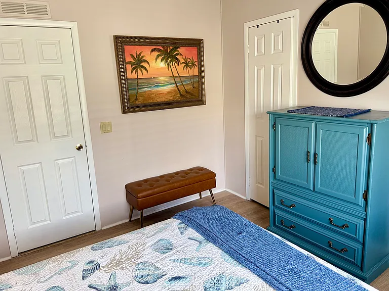 706 Oleander Cir — Photo 6
