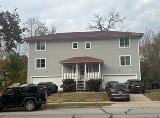 820 E Iowa Ave #A, Iowa City, IA 52245