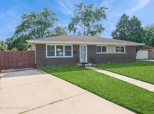 706 N Mavis Ln, Addison, IL 60101