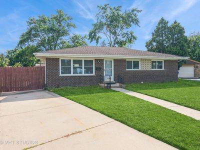 706 N Mavis Ln, Addison, IL, 60101