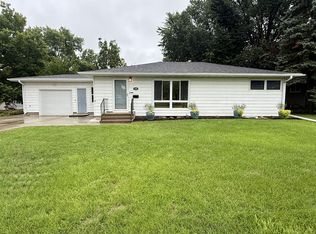 416 Ohio Dr, Brookings, SD 57006