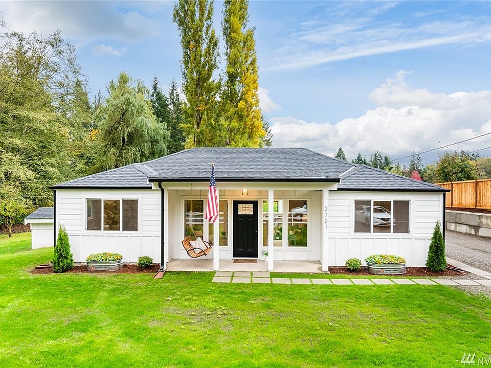 1st image of 2721 26th Ave NE