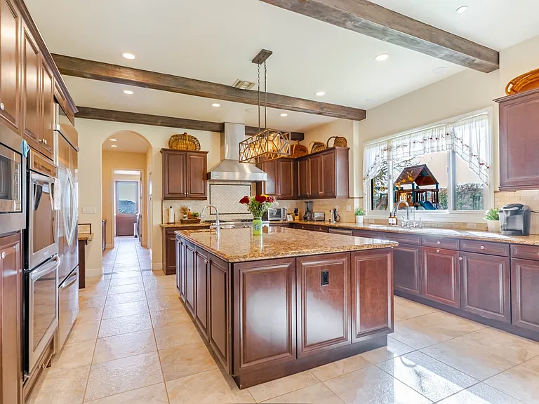 10817 W Stallion Ranch Rd — Photo 15