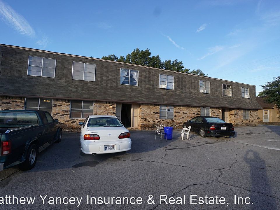 1st image of 605 Jefferson St APT 3