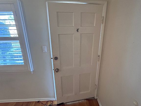 3rd image of 403 N Stanley Ave #4