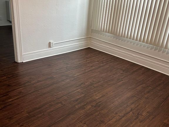 4th image of 207 S Berendo St APT 101