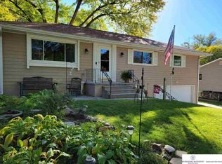 3723 N 77th St, Omaha, NE 68134