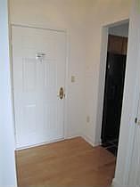 5th image of 985 Fleet Dr APT 654
