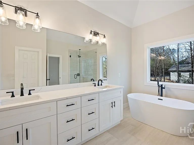 360 Ansley Dr — Photo 21