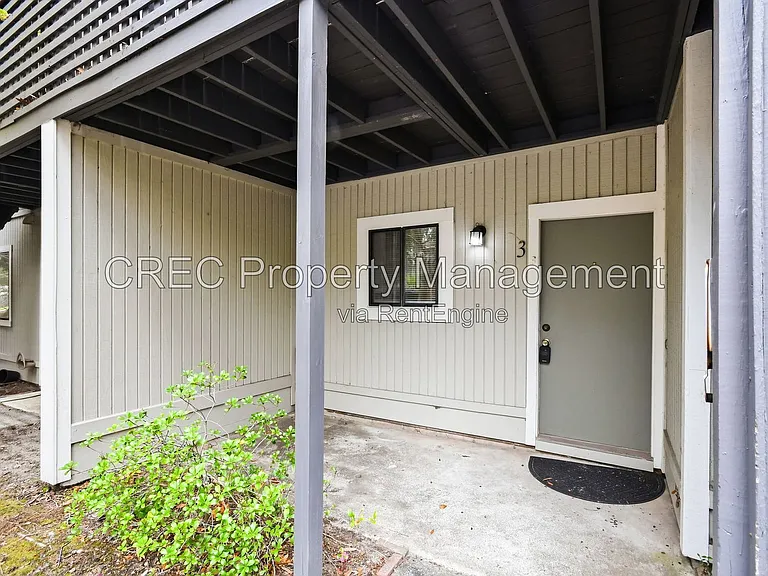 2736 Jobee Dr — Photo 1
