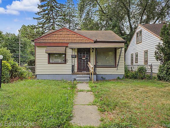 2nd image of 26809 Dartmouth St