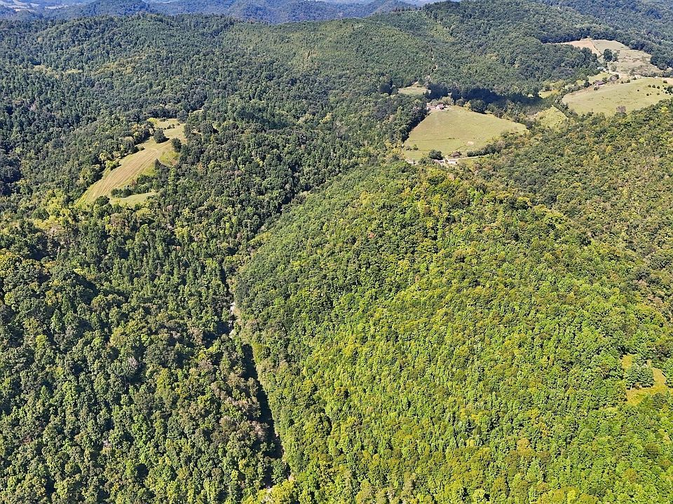1st image of 2918 Copper Creek Rd