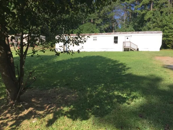 65 Garden Ridge Dr, Carrollton, GA 30116