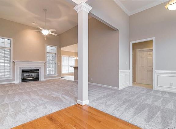 5th image of 12444 Covington Ct