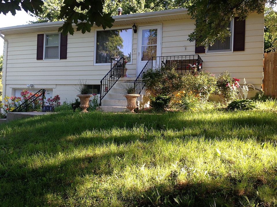 1st image of 8638 Pinkney St