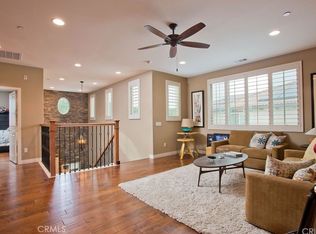 28934 N West Hills Dr, Valencia, CA 91354