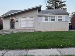 1705 Meadowlane St, Inkster, MI 48141