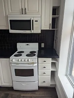 90 Creswell Dr #2 — Photo 7