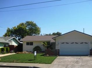 961 Windsor St, Napa, CA 94558