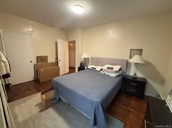 113 Academy St APT 2, Poughkeepsie, NY 12601