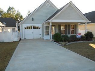 121 Jamey Ct, Carrollton, GA 30117