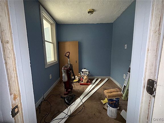 5th image of 114 1st St