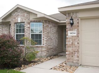 10214 Black Forest Ct, Conroe, TX 77385