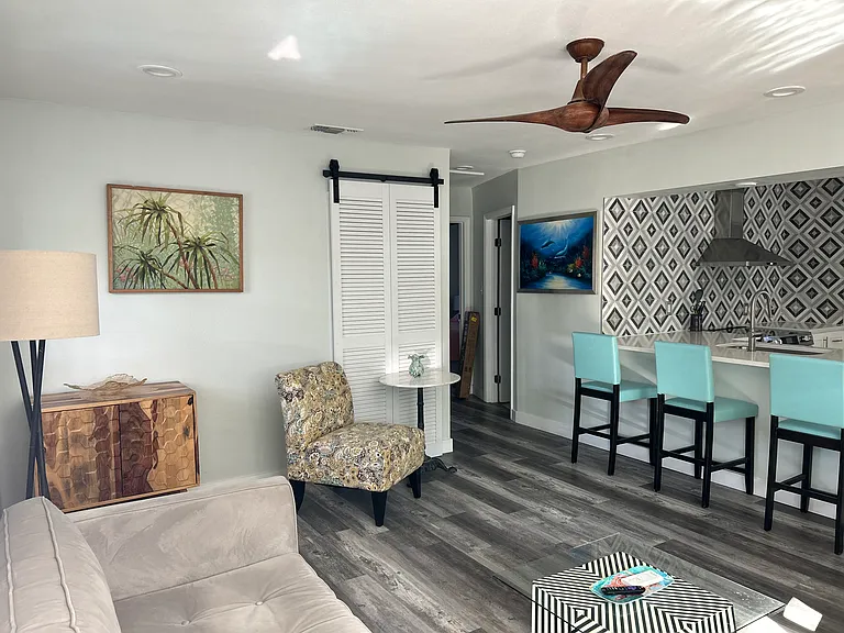 Tradewinds Dr — Photo 12