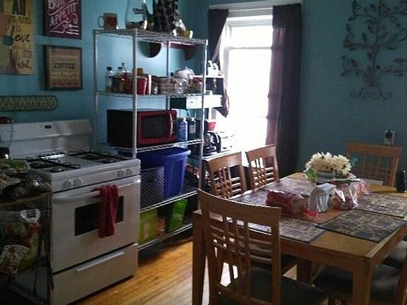 3rd image of 7 Mott St