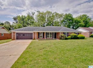 2623 Carlsbad Dr NW, Huntsville, AL 35810