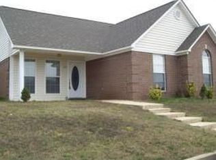 124 Mike Ave, Guntown, MS 38849