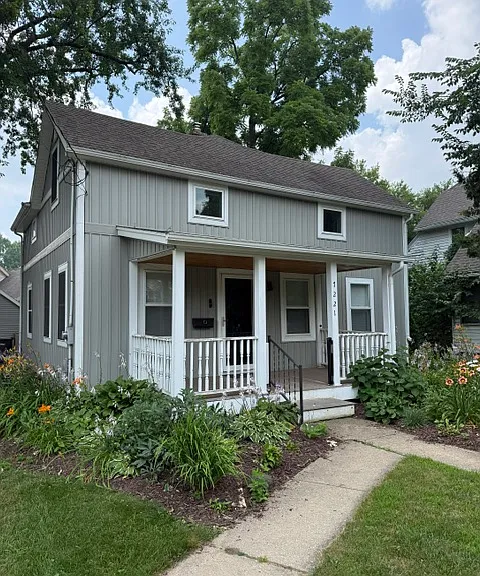 7221 Hubbard Ave — Photo 1