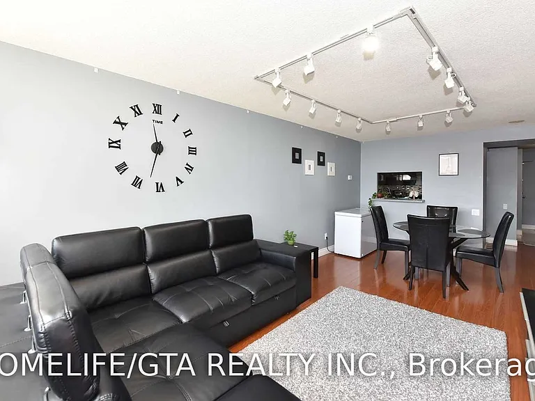 2460 Eglinton Ave E #1710 — Photo 10