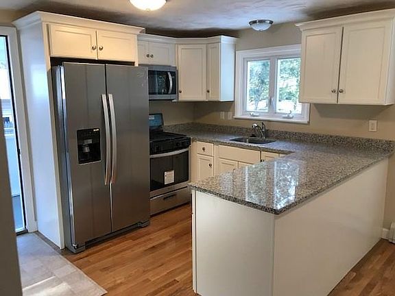 2nd image of 24 Cove Ave