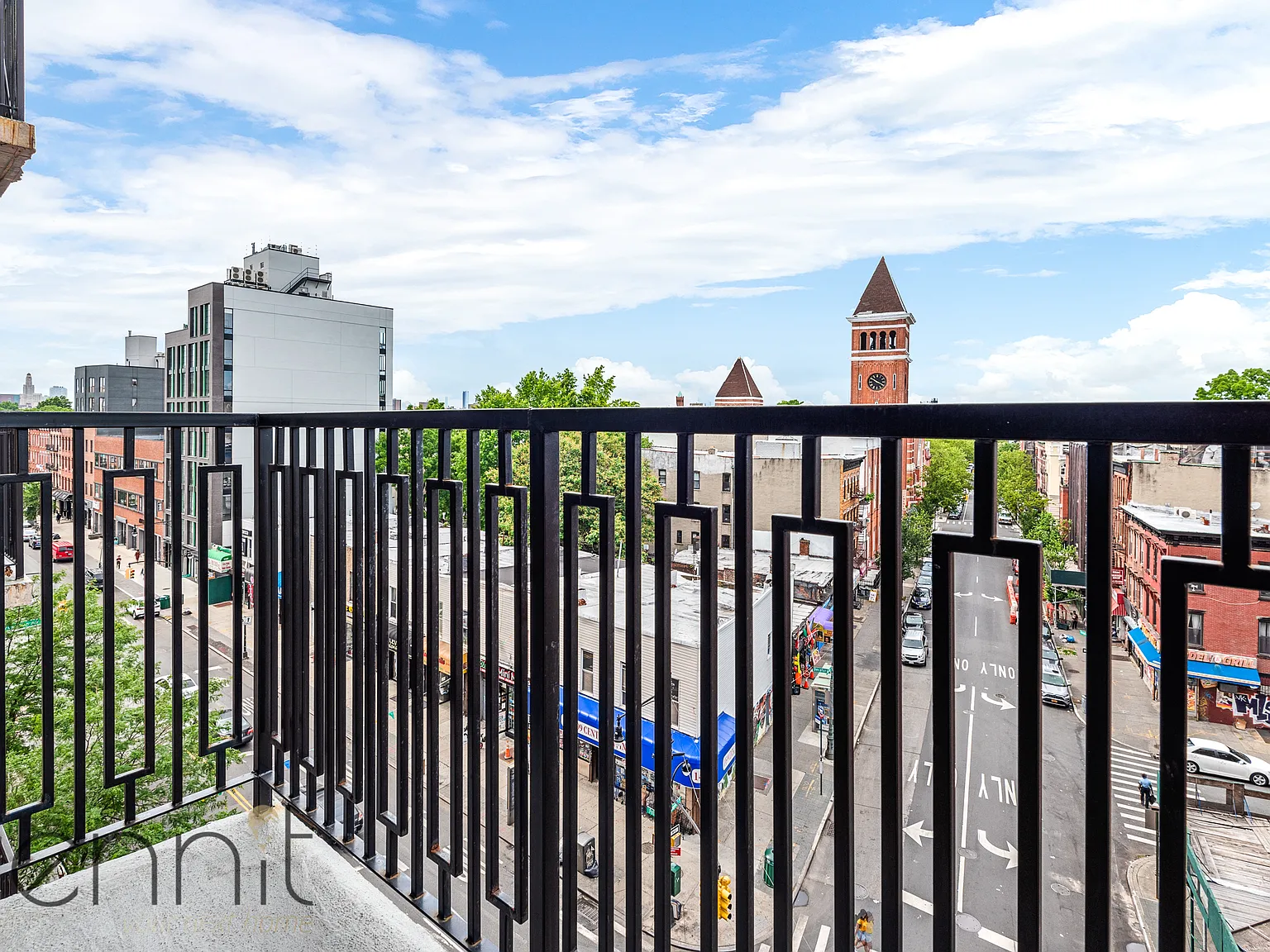 1430 Fulton Street — Photo 4