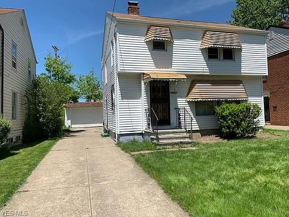 2nd image of 15605 Biltmore Ave