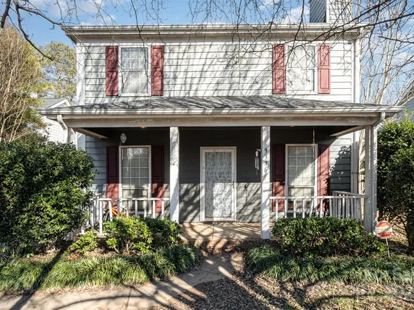 9336 Amy Dr, Charlotte, NC 28213