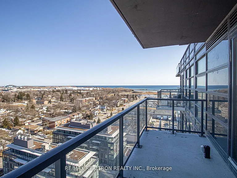 1606 Charles St #1402 — Photo 27