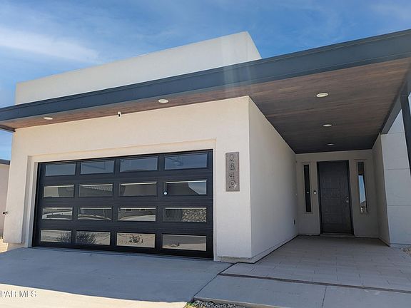 2nd image of 2849 Sammy Cervantes St