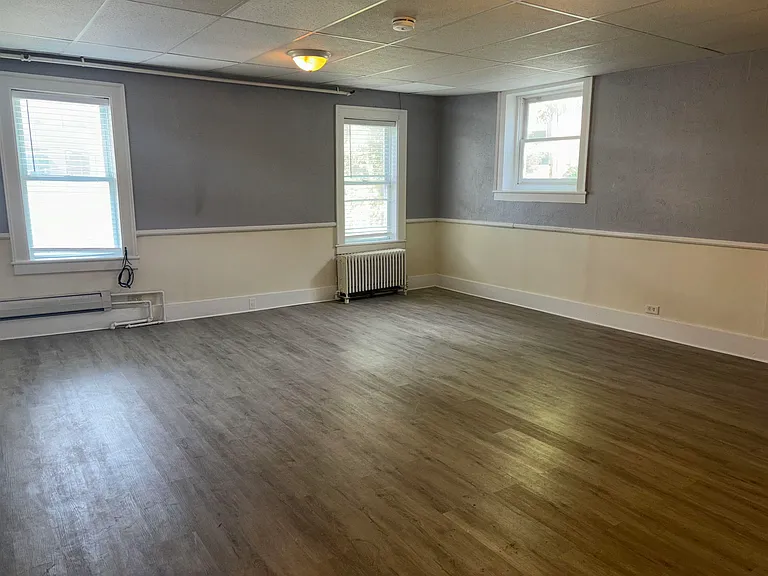 75 Main St #201 — Photo 7
