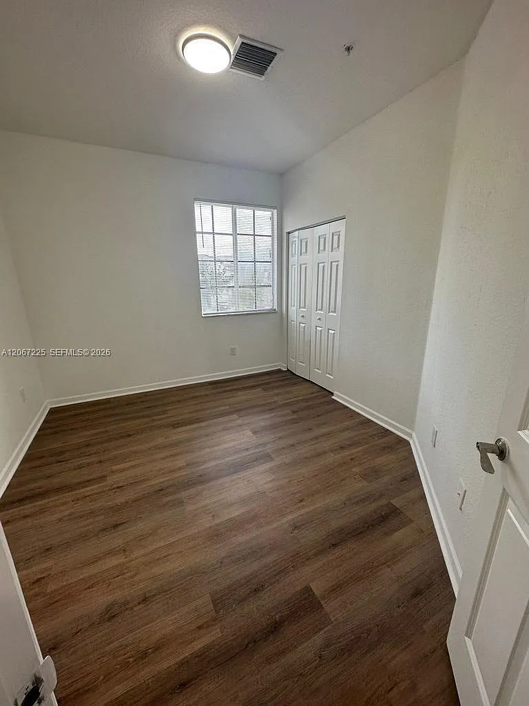 Marsh Harbour 4 Condo — Photo 4
